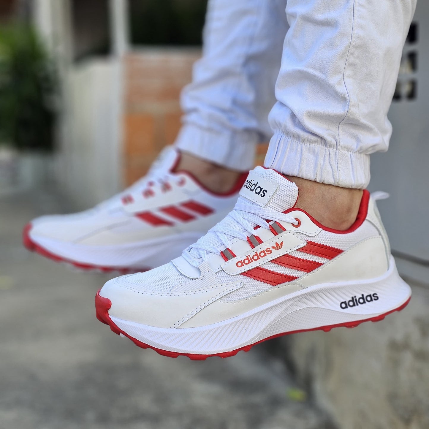 ADIDAS DURAMO